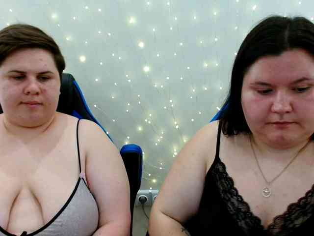 BeckyAndEllen webcam