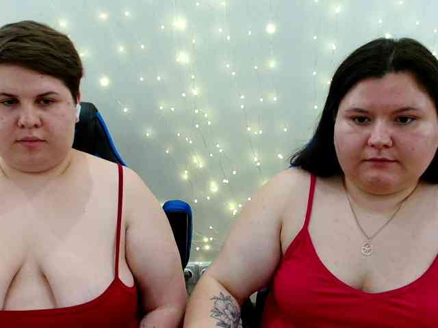 BeckyAndEllen webcam