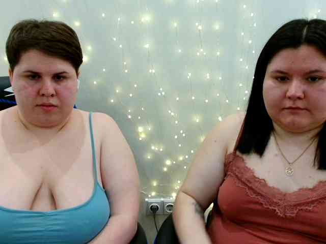 BeckyAndEllen webcam