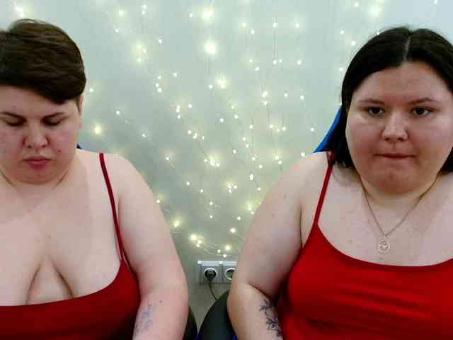 BeckyAndEllen webcam