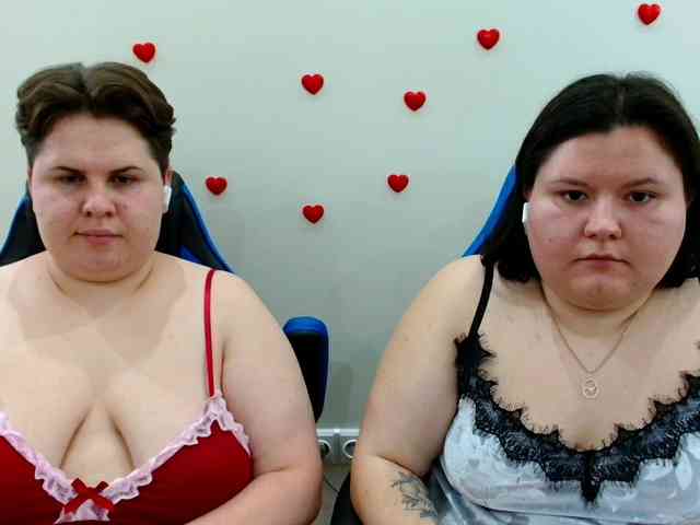 BeckyAndEllen webcam