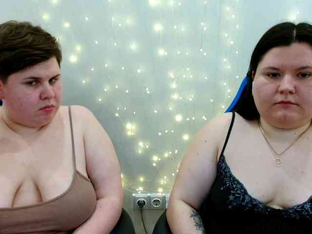 BeckyAndEllen webcam