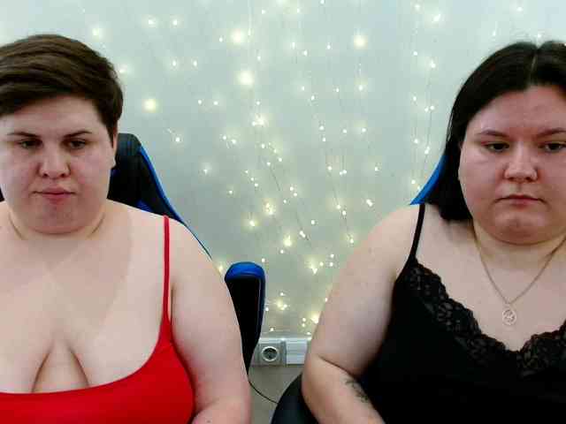 BeckyAndEllen webcam