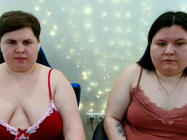 BeckyAndEllen webcam