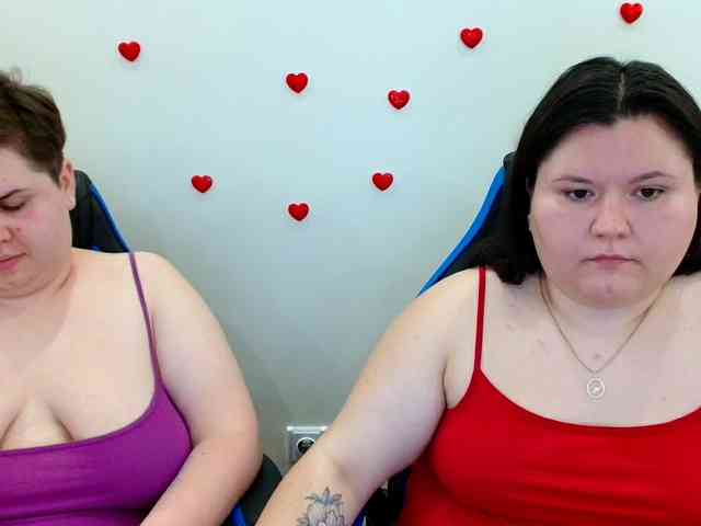 BeckyAndEllen webcam