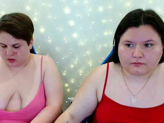 BeckyAndEllen webcam