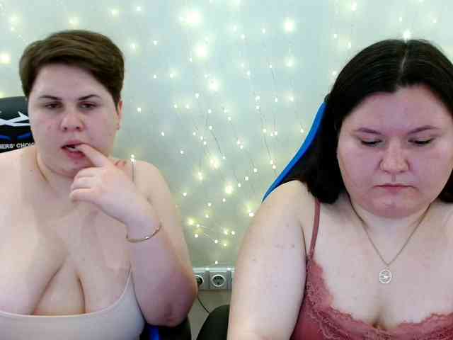 BeckyAndEllen Sex Cam Show