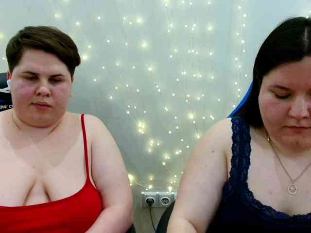 BeckyAndEllen webcam