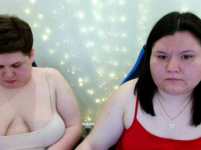BeckyAndEllen webcam