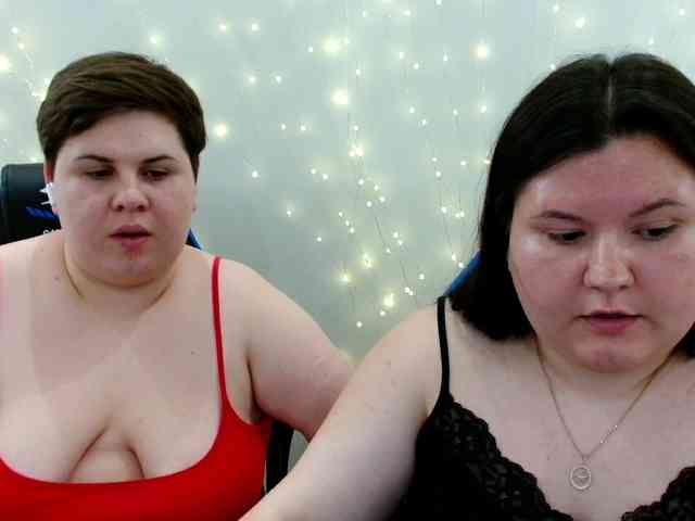 BeckyAndEllen webcam