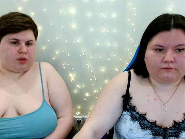 BeckyAndEllen webcam