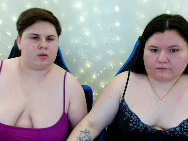 BeckyAndEllen webcam
