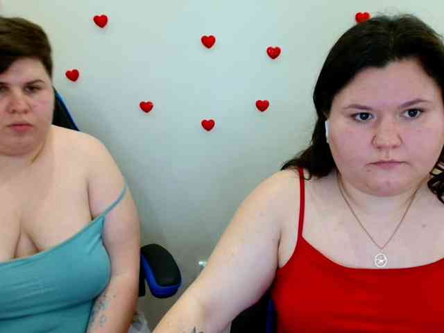BeckyAndEllen webcam
