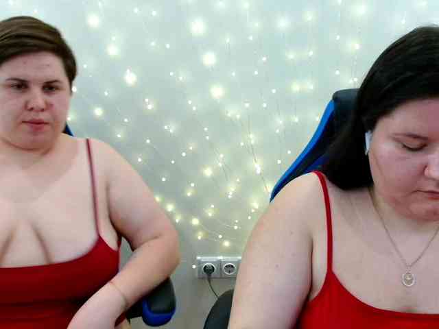 BeckyAndEllen webcam