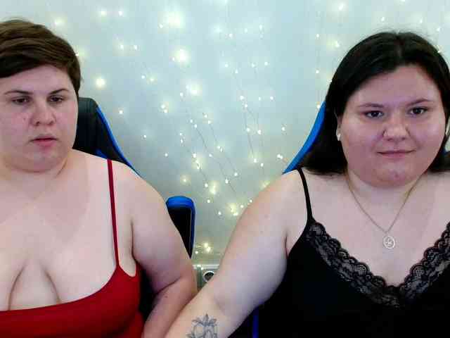 BeckyAndEllen webcam