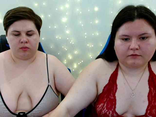 BeckyAndEllen webcam