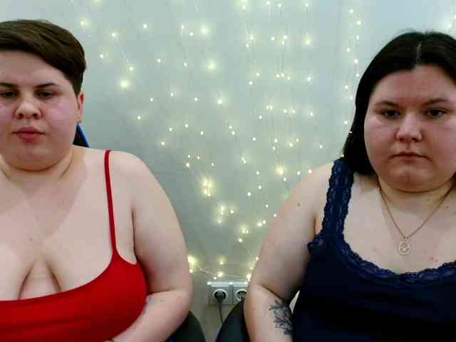 BeckyAndEllen webcam