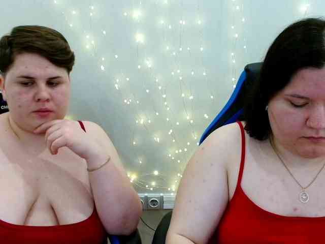 BeckyAndEllen webcam