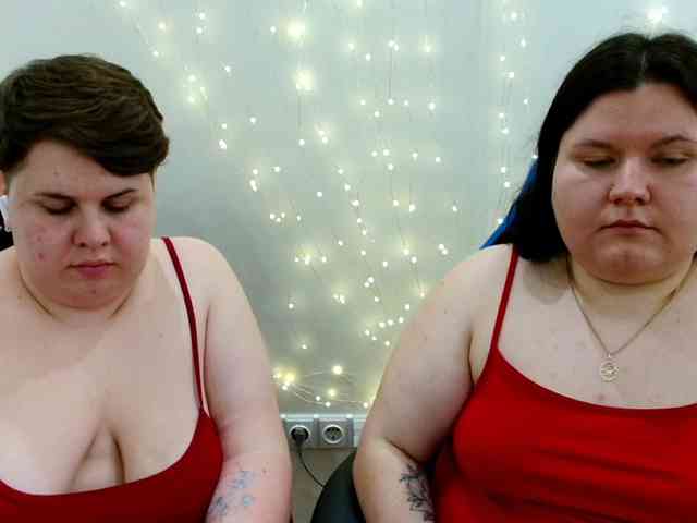 BeckyAndEllen webcam