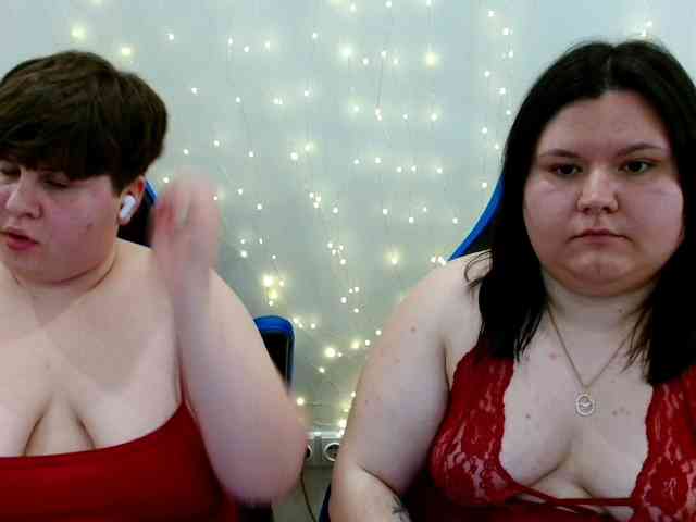 BeckyAndEllen webcam