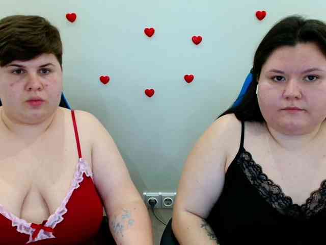 BeckyAndEllen webcam