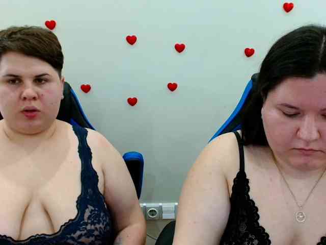 BeckyAndEllen webcam
