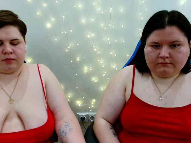 BeckyAndEllen webcam
