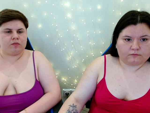 BeckyAndEllen webcam