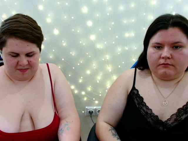 BeckyAndEllen webcam