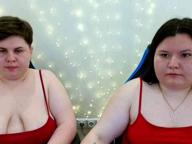 BeckyAndEllen webcam