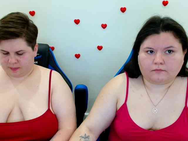 BeckyAndEllen webcam