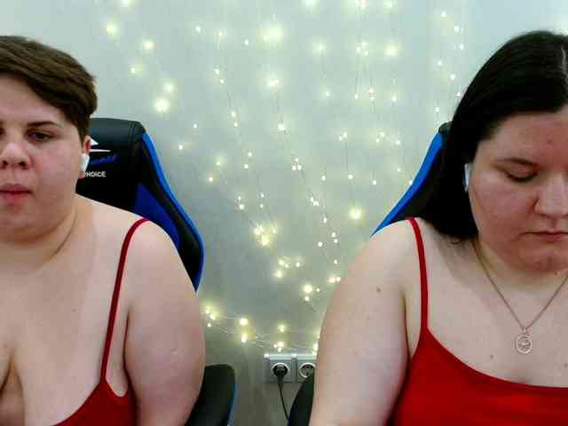BeckyAndEllen webcam