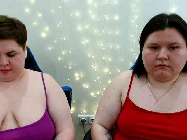 BeckyAndEllen webcam