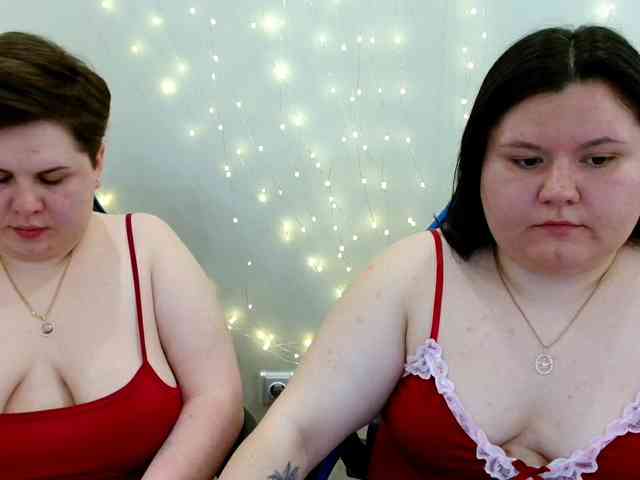 BeckyAndEllen webcam