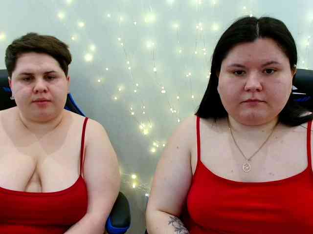 BeckyAndEllen webcam