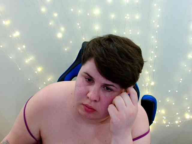 BeckyAndEllen webcam