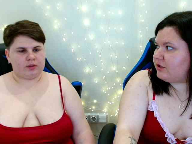 BeckyAndEllen webcam