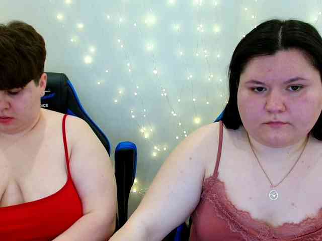 BeckyAndEllen webcam