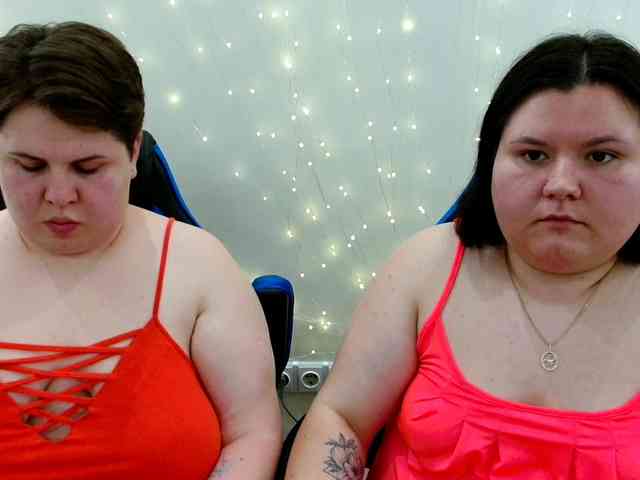 BeckyAndEllen webcam