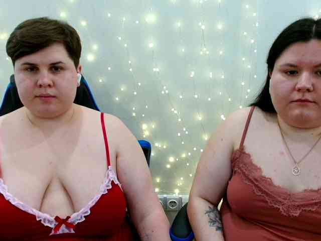 BeckyAndEllen webcam