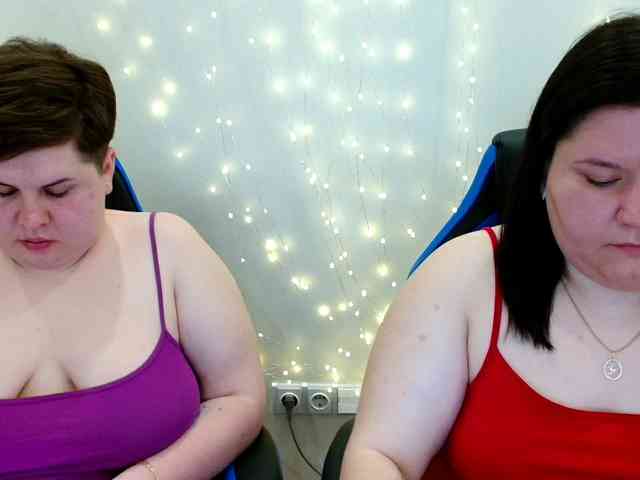 BeckyAndEllen webcam