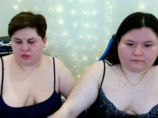 BeckyAndEllen webcam