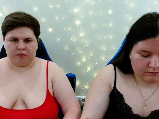 BeckyAndEllen webcam