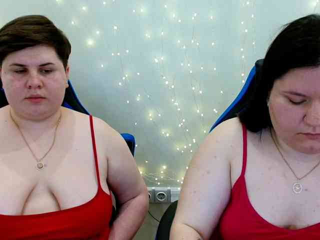 BeckyAndEllen webcam