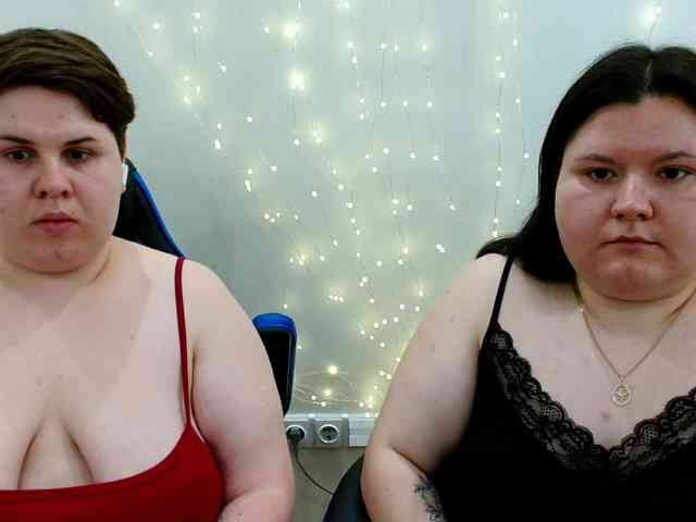 BeckyAndEllen webcam