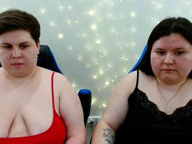 BeckyAndEllen webcam