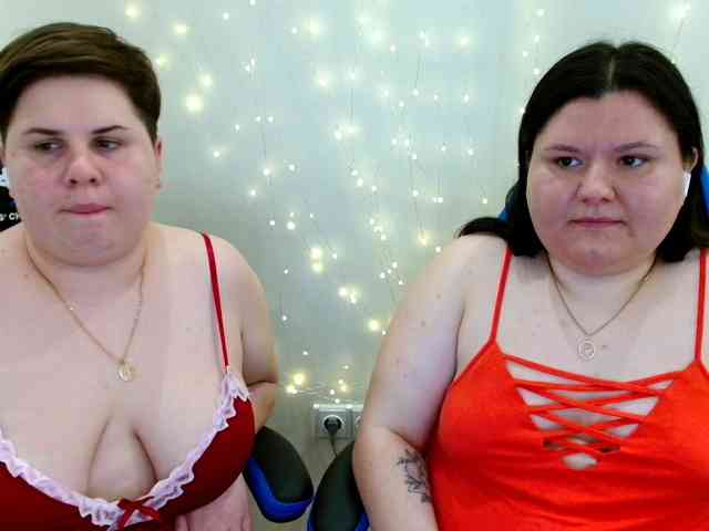 BeckyAndEllen webcam