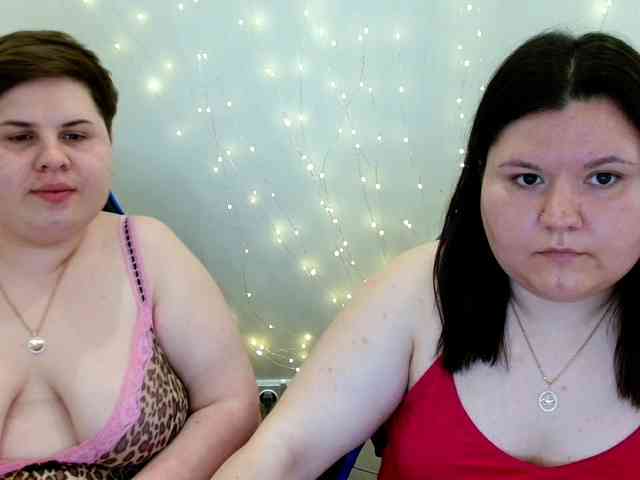 BeckyAndEllen webcam