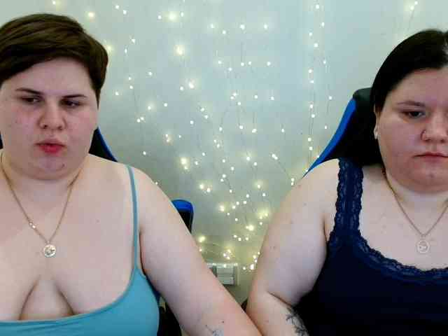 BeckyAndEllen webcam