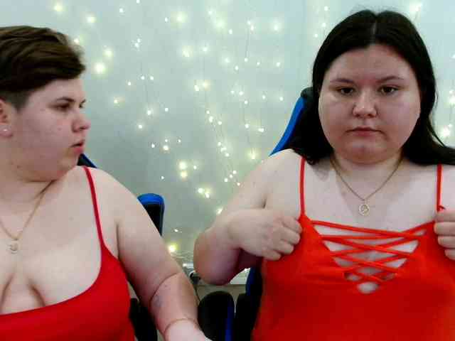 BeckyAndEllen webcam